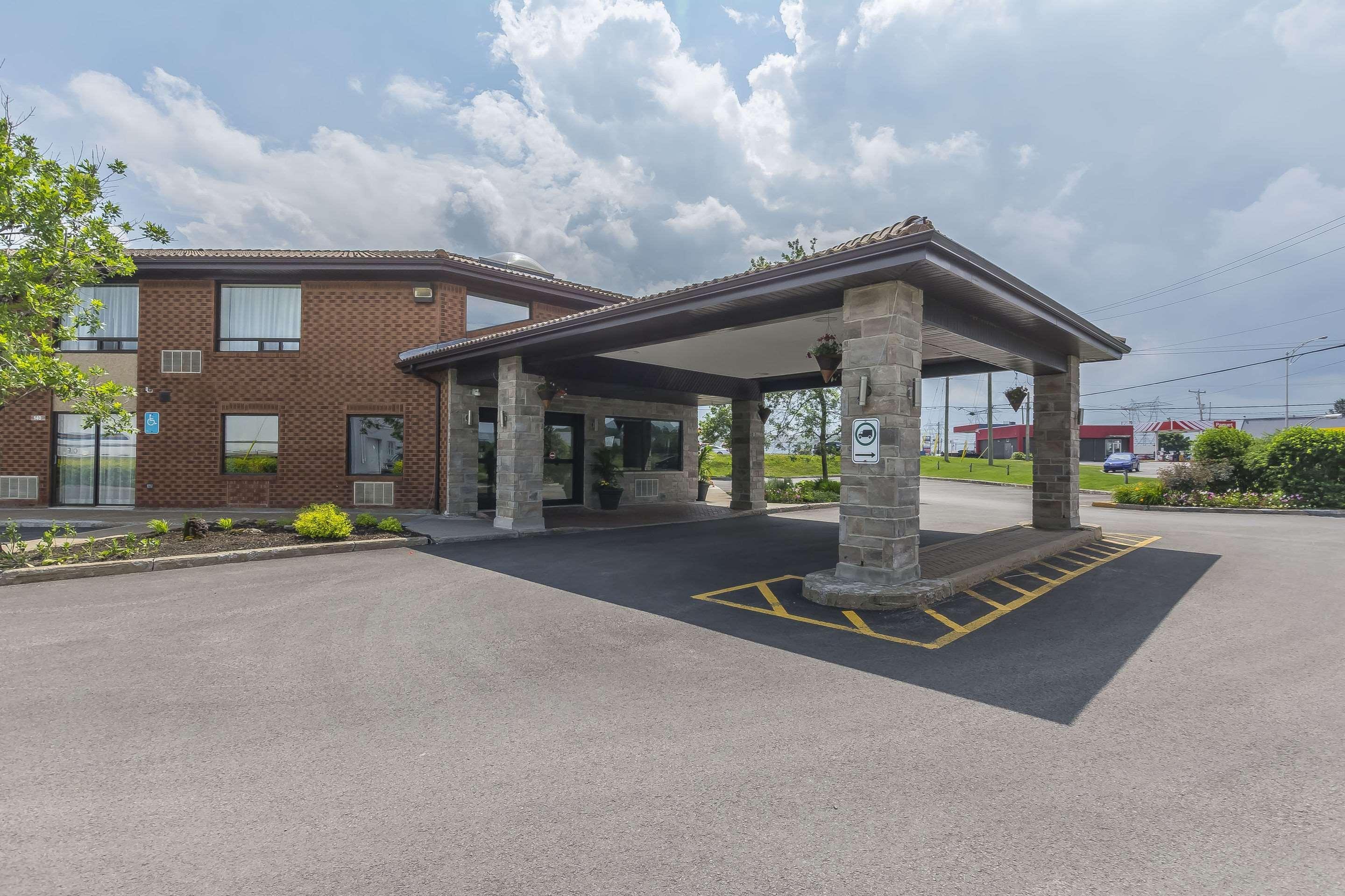 Comfort Inn Lévis Buitenkant foto