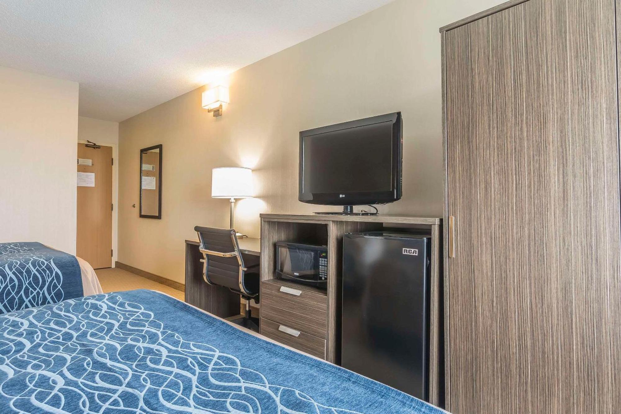 Comfort Inn Lévis Buitenkant foto