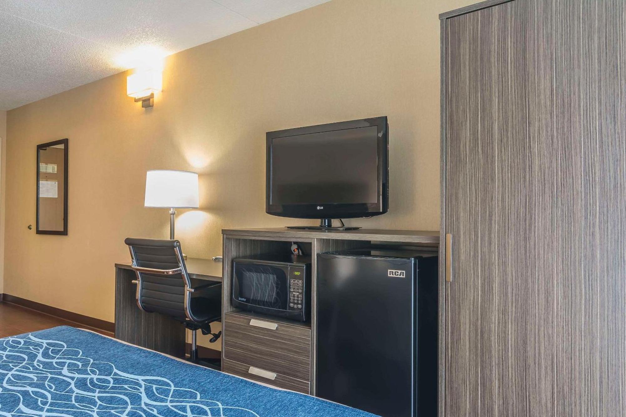 Comfort Inn Lévis Buitenkant foto